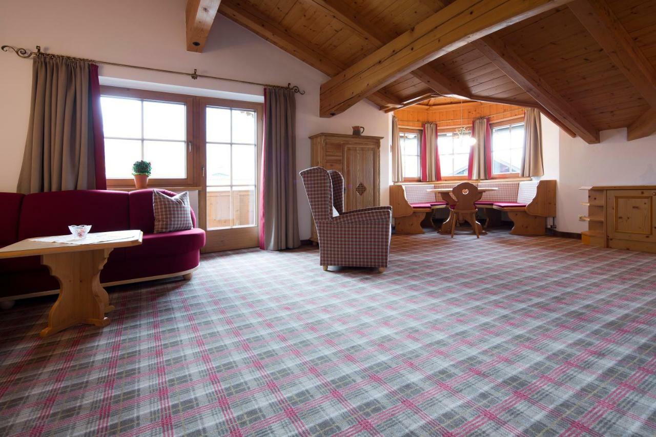 Gaestehaus Brantlhof Zimmer Und Ferienwohnungen In Going Am Wilden Kaiser Eksteriør bilde