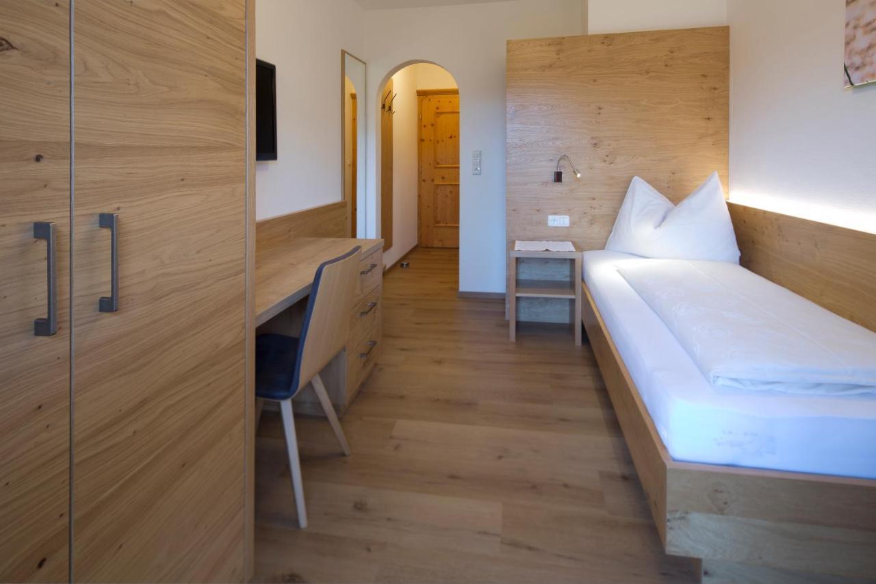 Gaestehaus Brantlhof Zimmer Und Ferienwohnungen In Going Am Wilden Kaiser Eksteriør bilde